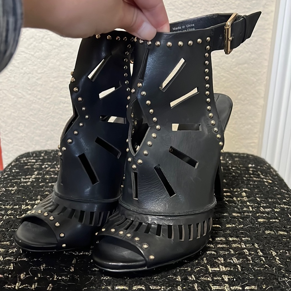 Aldo studded heels